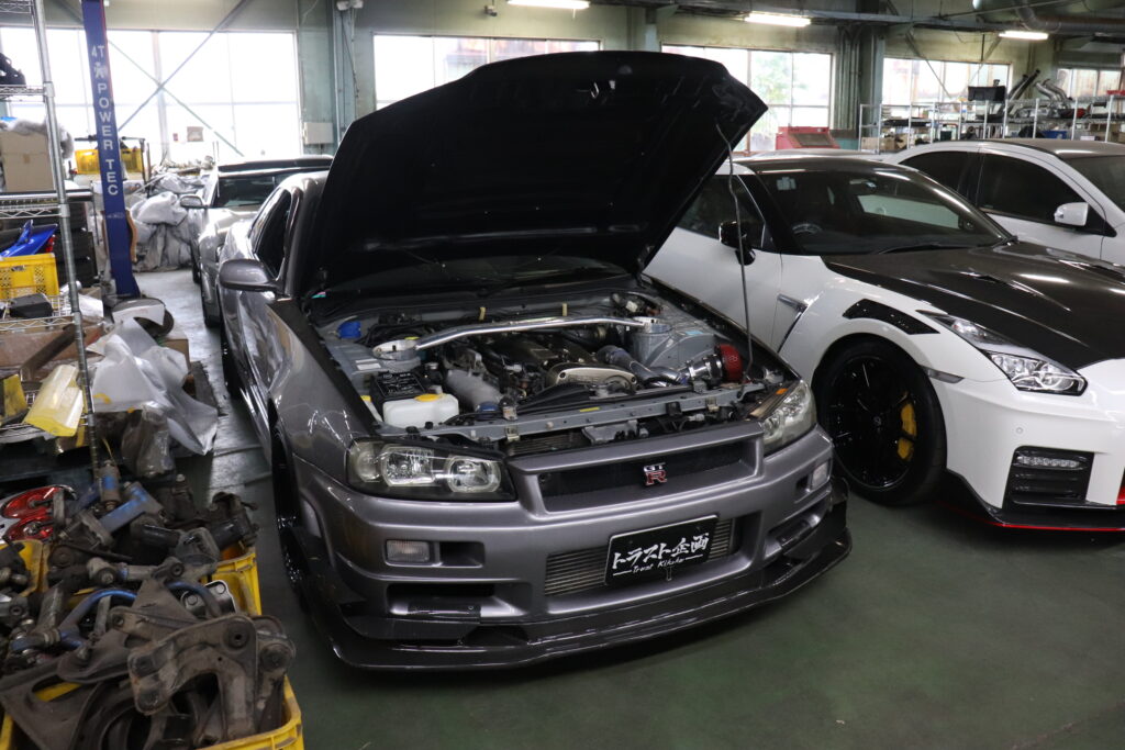 日産/スカイラインGT-R/BNR34
