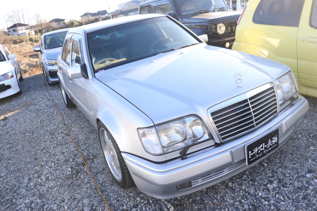 メルセデスベンツ/500E/W124