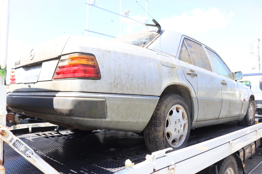 メルセデスベンツ/230E/W124/124023