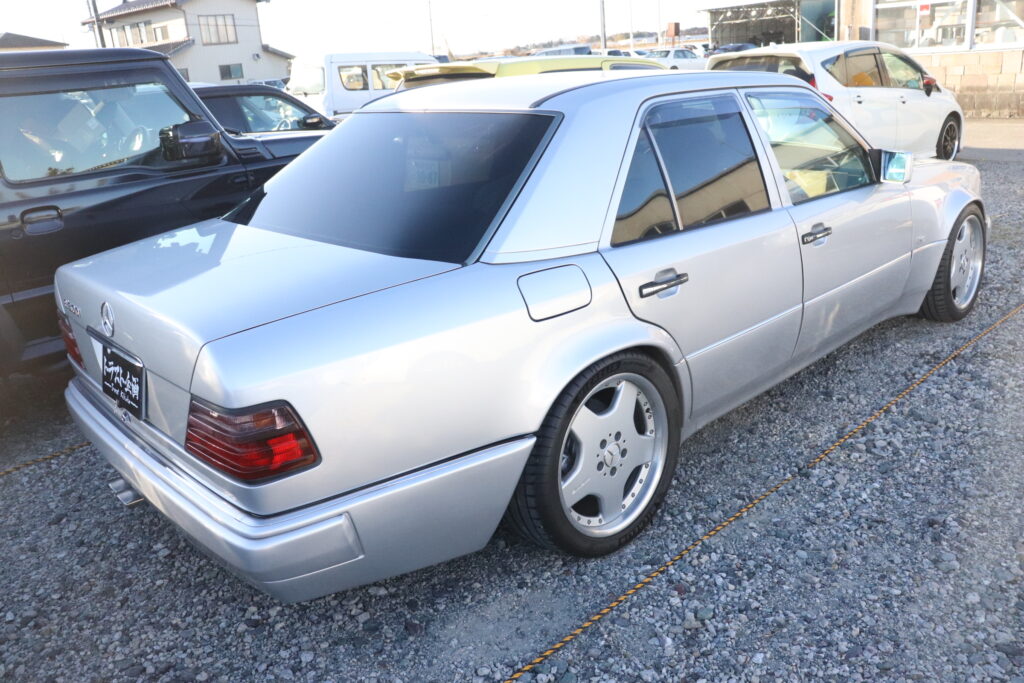 メルセデスベンツ/500E/W124
