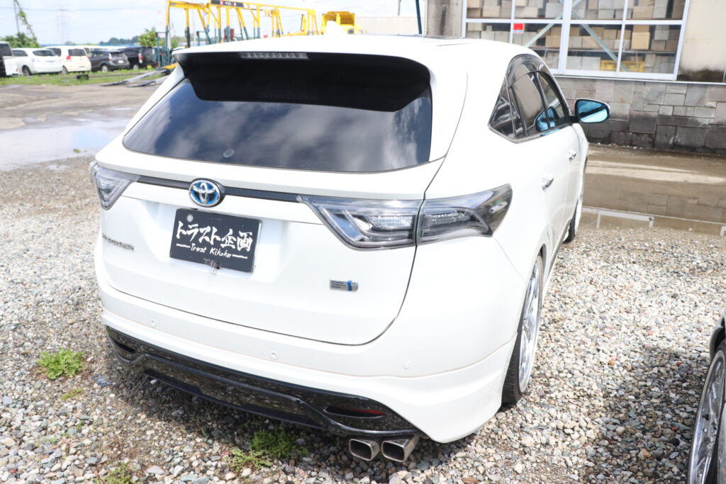 トヨタ/ハリアー/プレミアムアドバンスドパッケージ/AVU65W